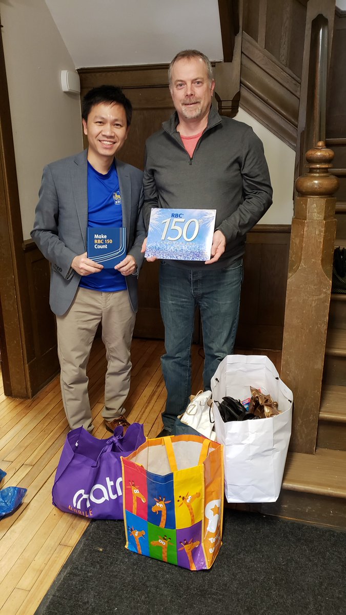 Our friends from @RBC Lacewood celebrated their #150YearsGivingBacktotheCommunity with a generous donation of personal care items, socks, and gift car