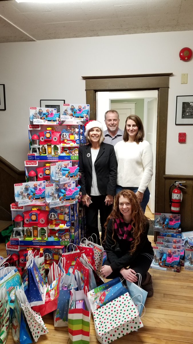 It's a tower of toys thanks to Tanya Matthews and family! This incredible #donation was presented to the Parent Support Program for our Phoenix famili