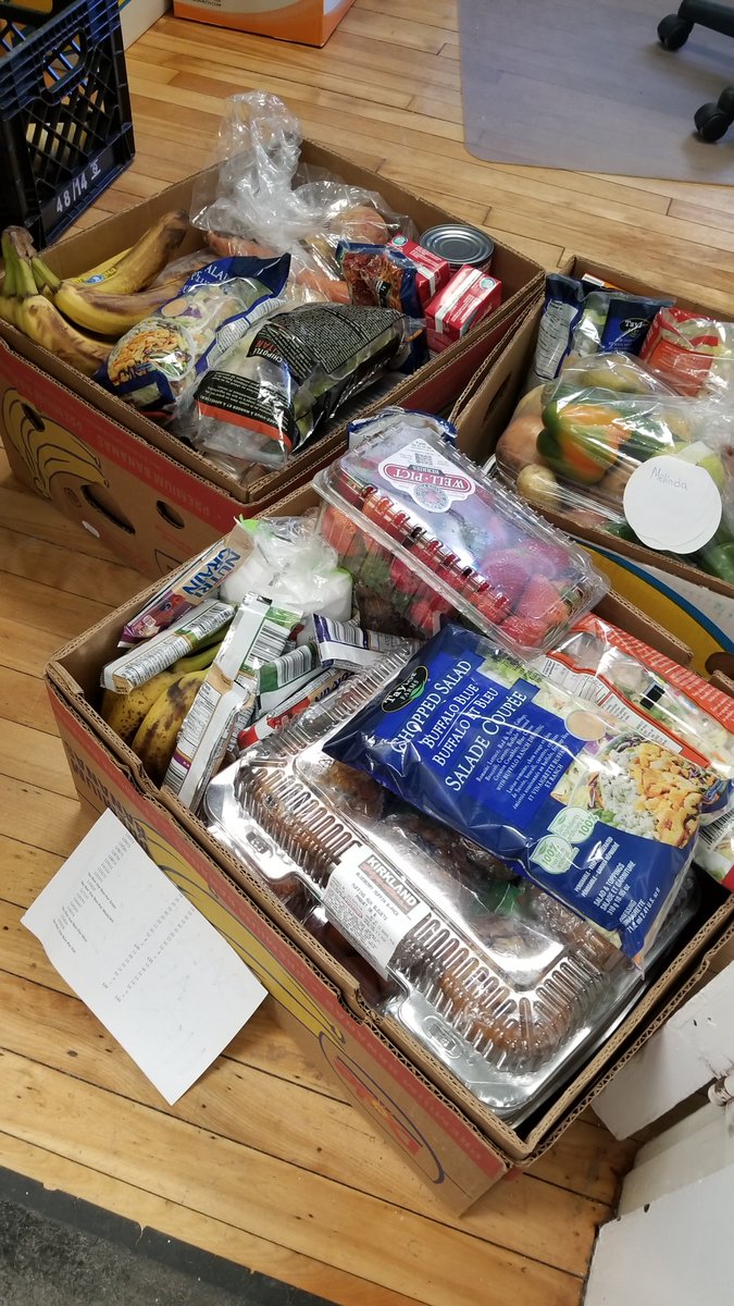 Usually, youth who visit Phoenix Centre for Youth would have access to perishable food and are welcome to take whatever they need. With social distanc